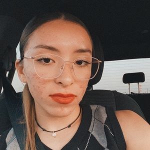 Meet your Posher, Bethany